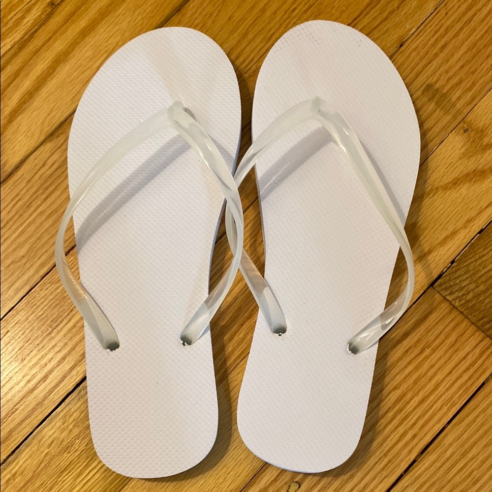 Target women’s flip flops